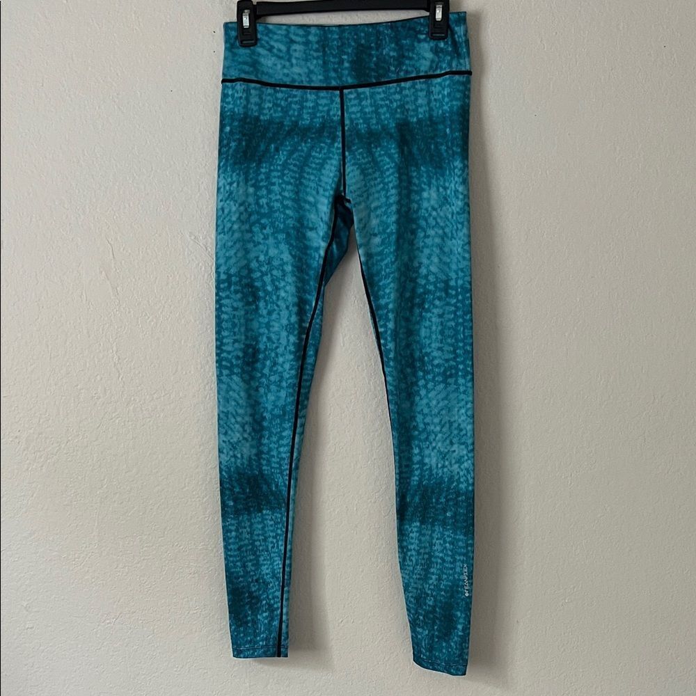 Like New! Pelagic Oceanflex Reversible Leggings Aqua Reefer in Size Unknown